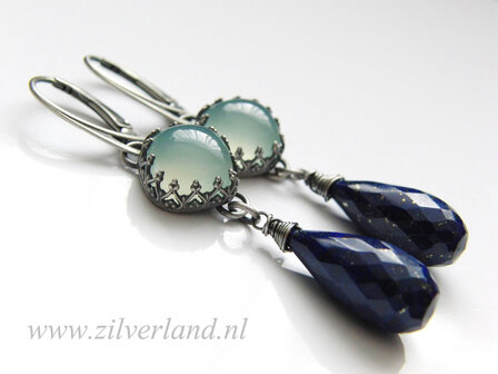 Handgemaakte Zilveren Oorbellen met Chalcedoon en Lapis Lazuli