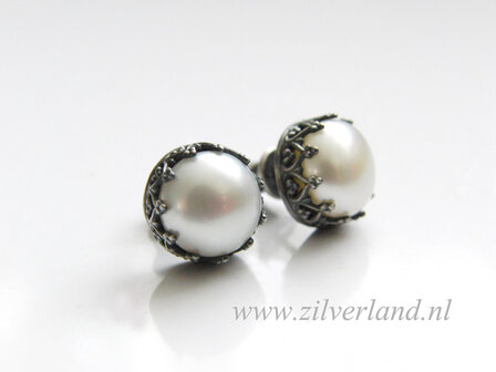 Handgemaakte Zilveren Oorstekers met Zoetwaterparels