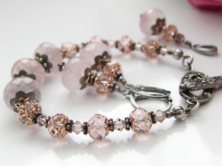 Edelstenen Sieraden Set- Armband, Oorbellen en Hanger &quot;Roses&quot; 
