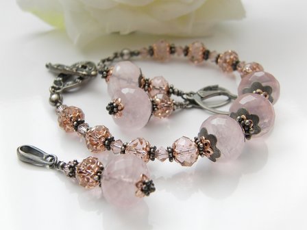 Edelstenen Sieraden Set- Armband, Oorbellen en Hanger &quot;Roses&quot; 
