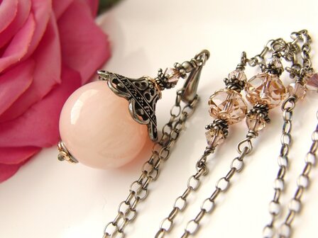 Handgemaakte Ketting met Jade &quot;Zalm Bal&quot;