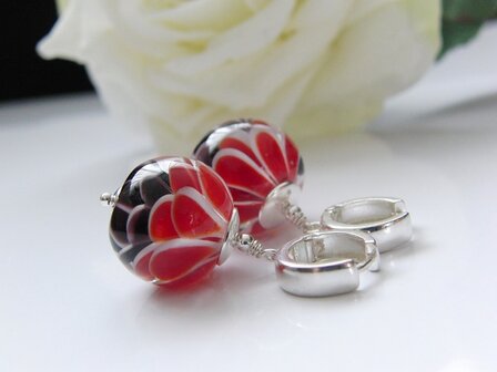 Zilveren Oorbellen met Handgemaakte Glaskralen 4