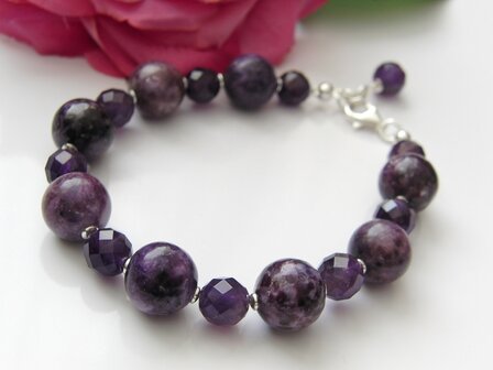 Zilveren Armband met Lepidoliet en Amethist