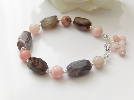 Zilveren Armband met Botswana Agaat en Roze Opaal