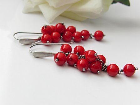 Zilveren Oorbellen met Koraal &quot;Rode Bessen&quot;