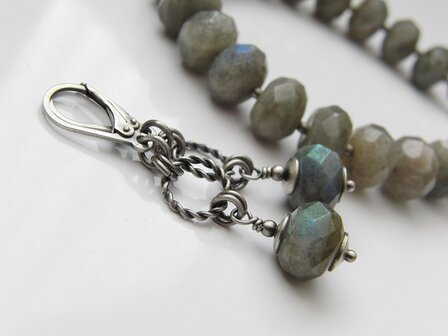 Sterling Zilveren Oorbellen met Labradoriet