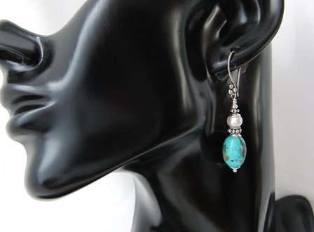 Zilveren Oorbellen met Turkoois en Zoetwaterparels