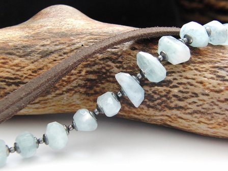 Zilveren Edelstenen Armband &quot;Aquamarijn in Leder&quot;