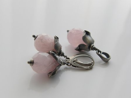 Handgemaakte Sieraden Set- Zilveren Oorbellen en Hanger met Rozenkwarts