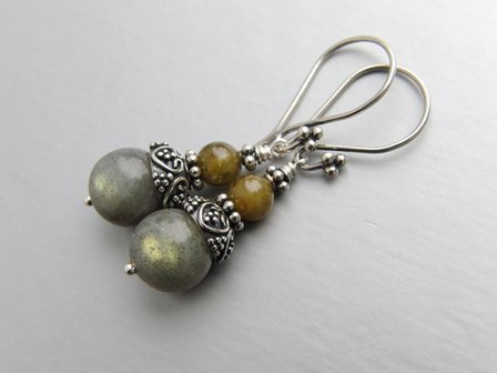 Zilveren Oorbellen met Labradoriet en Toermalijn