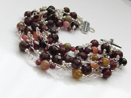 Handgemaakte Zilveren Armband met Granaat en Toermalijn &quot;Seven Chains&quot;