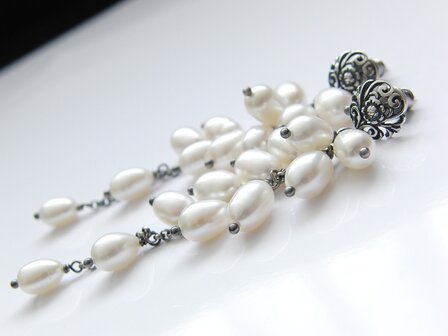 Sterling Zilveren Bali Oorstekers met Zoetwaterparels