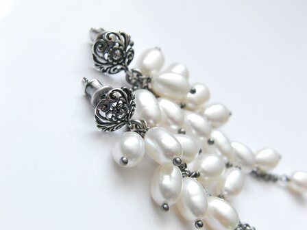 Sterling Zilveren Bali Oorstekers met Zoetwaterparels