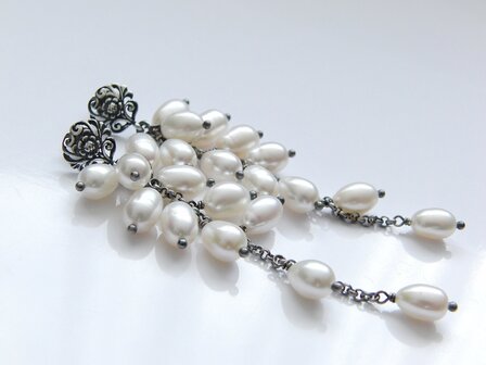 Sterling Zilveren Bali Oorstekers met Zoetwaterparels