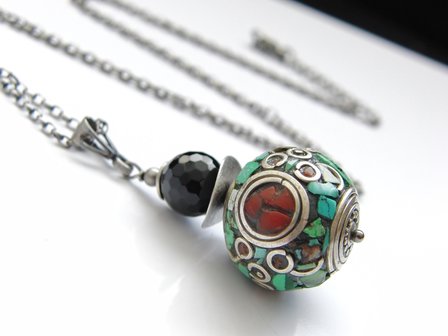 Sterling Zilveren Ketting met Tibetaanse Kraal en Onyx