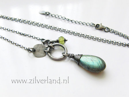 Handgemaakte Zilveren Ketting met Labradoriet en Peridoot