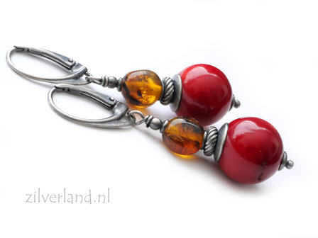 Handgemaakte Zilveren Oorbellen met Koraal