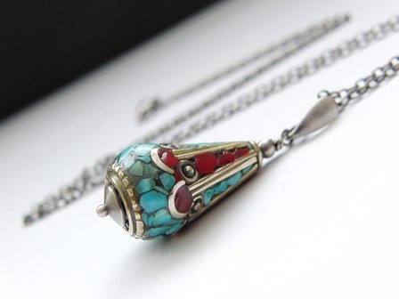 Sterling Zilveren Ketting met Handgemaakte Kraal uit Tibet