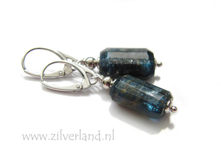 Handgemaakte Zilveren Oorbellen met Kyaniet Edelstenen- Gerhodineerd