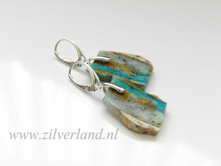 Oorbellen met Blauwe Opaal