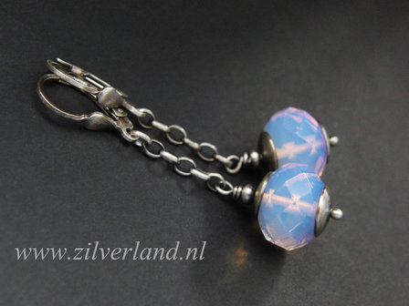 Oorbellen met Opaliet