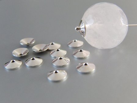 10 Stuks Kralenkapjes 6mm- Kegel