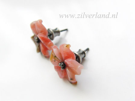 Handgemaakte Zilveren Oorstekers met Roze Opaal