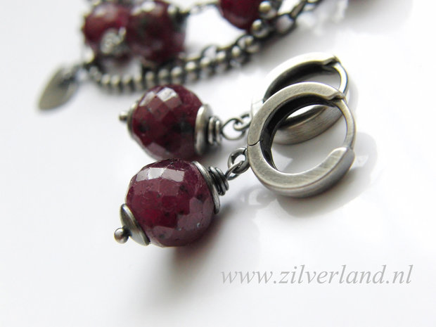 Sterling Zilveren Oorbellen met Robijn