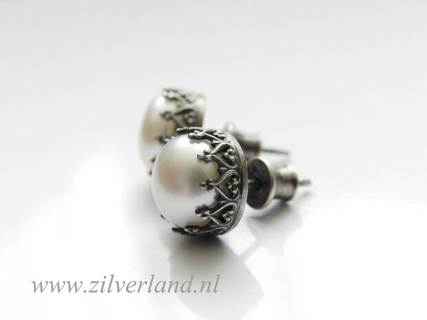 Handgemaakte Zilveren Oorstekers met Zoetwaterparels
