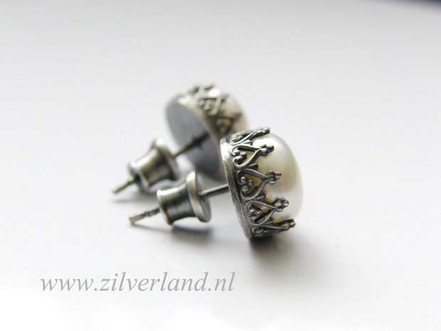 Handgemaakte Zilveren Oorstekers met Zoetwaterparels