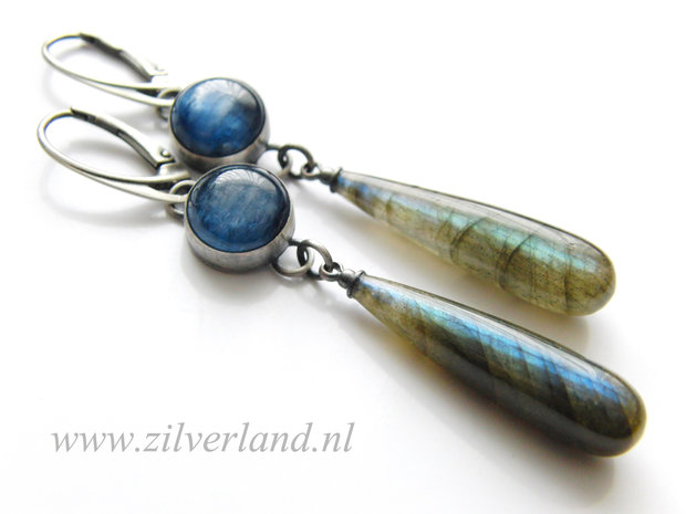 Handgemaakte Zilveren Oorbellen met Kyaniet en Labradoriet