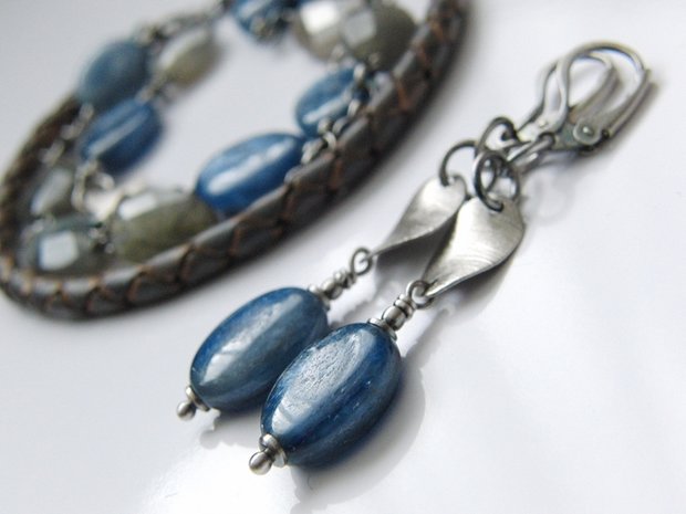 Edelstenen Oorbellen "Kyaniet in Oxide"