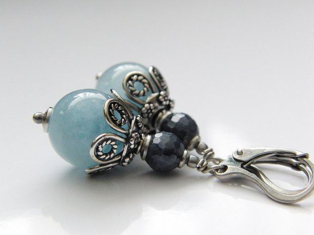 Edelstenen Oorbellen met Aquamarijn en Saffier "Blauw Bloed"