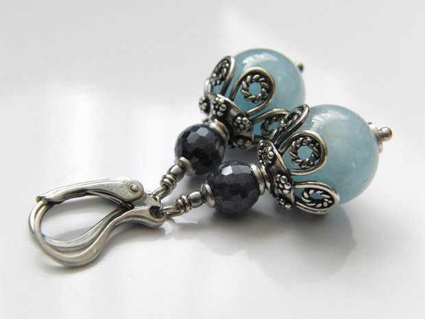 Edelstenen Oorbellen met Aquamarijn en Saffier "Blauw Bloed"