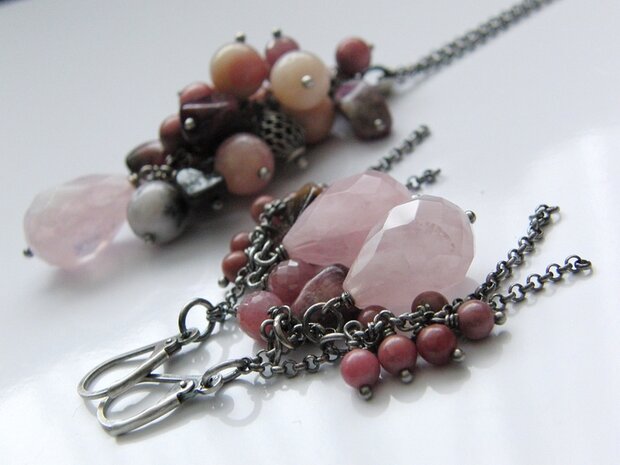 Zilveren Oorbellen met Rozenkwarts Edelstenen "Roze"