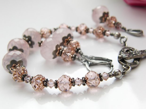 Edelstenen Sieraden Set- Armband, Oorbellen en Hanger "Roses" 