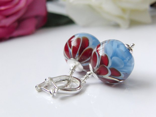 Zilveren Oorbellen met Handgemaakte Glaskralen 2