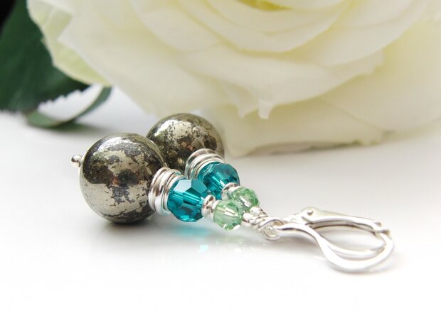 Zilveren Oorbellen met Pyriet en Swarovski