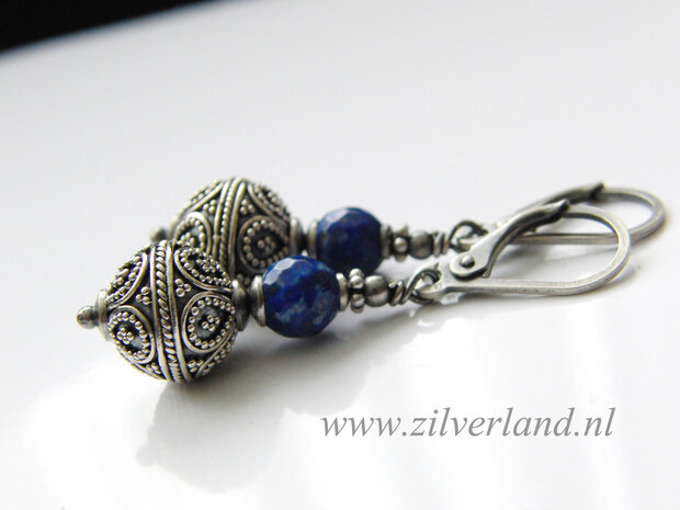 Zilveren Oorbellen met Bali Kralen en Lapis Lazuli