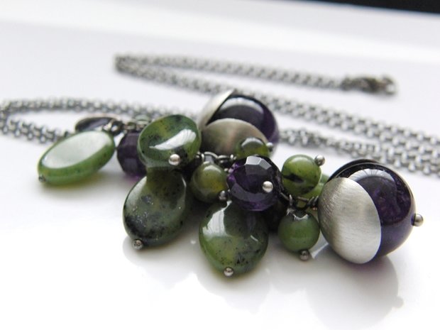 Zilveren Ketting met Amethist en Nefriet Edelstenen