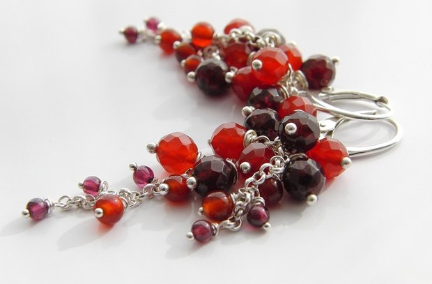 Zilveren Edelstenen Oorbellen met Granaat en Carneool