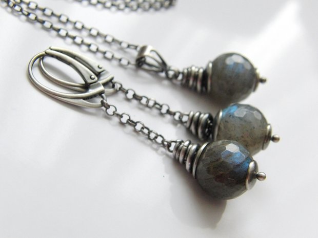 Sieraden Set- Oorbellen en Ketting met Labradoriet