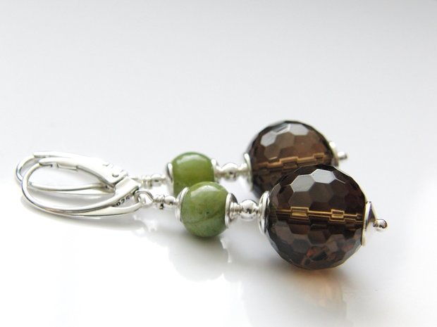 Edelstenen Oorbellen met Rookkwarts en Nefriet