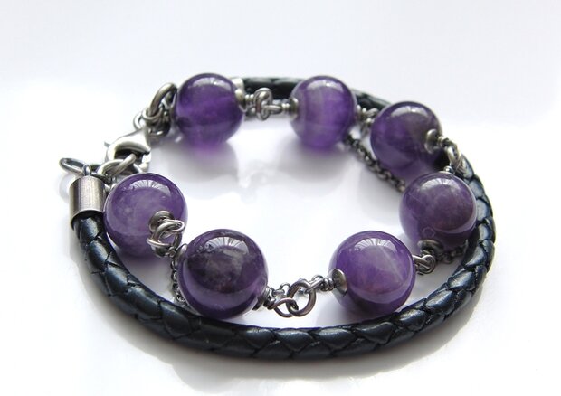 Zilveren Edelstenen Armband "Amethist in Leder"