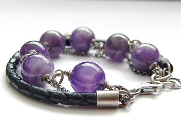 Zilveren Edelstenen Armband "Amethist in Leder"