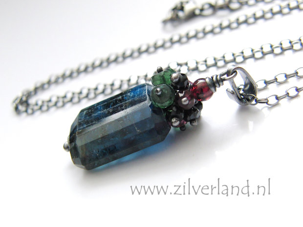 Handgemaakte Zilveren Ketting met Kyaniet