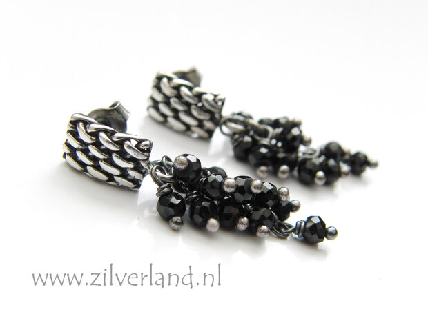 Handgemaakte Zilveren Oorstekers met Spinel