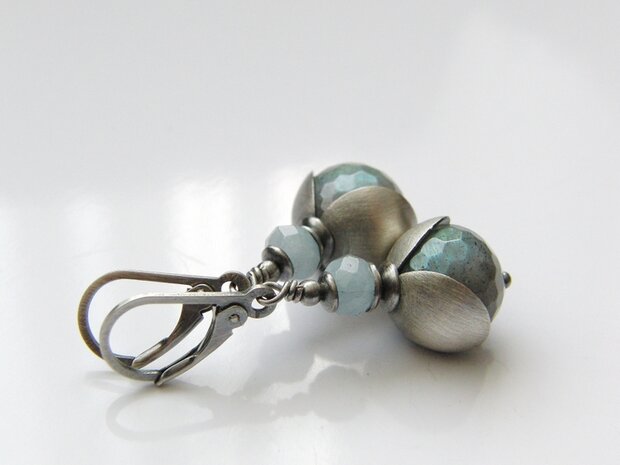 Edelstenen Oorbellen met Labradoriet en Aquamarijn