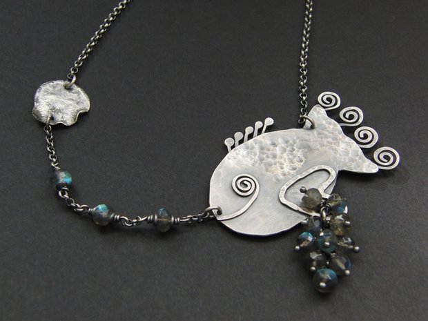 Handgemaakte Zilveren Ketting met Labradoriet