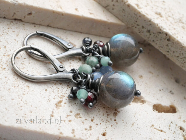 Labradoriet oorbellen handgemaakt